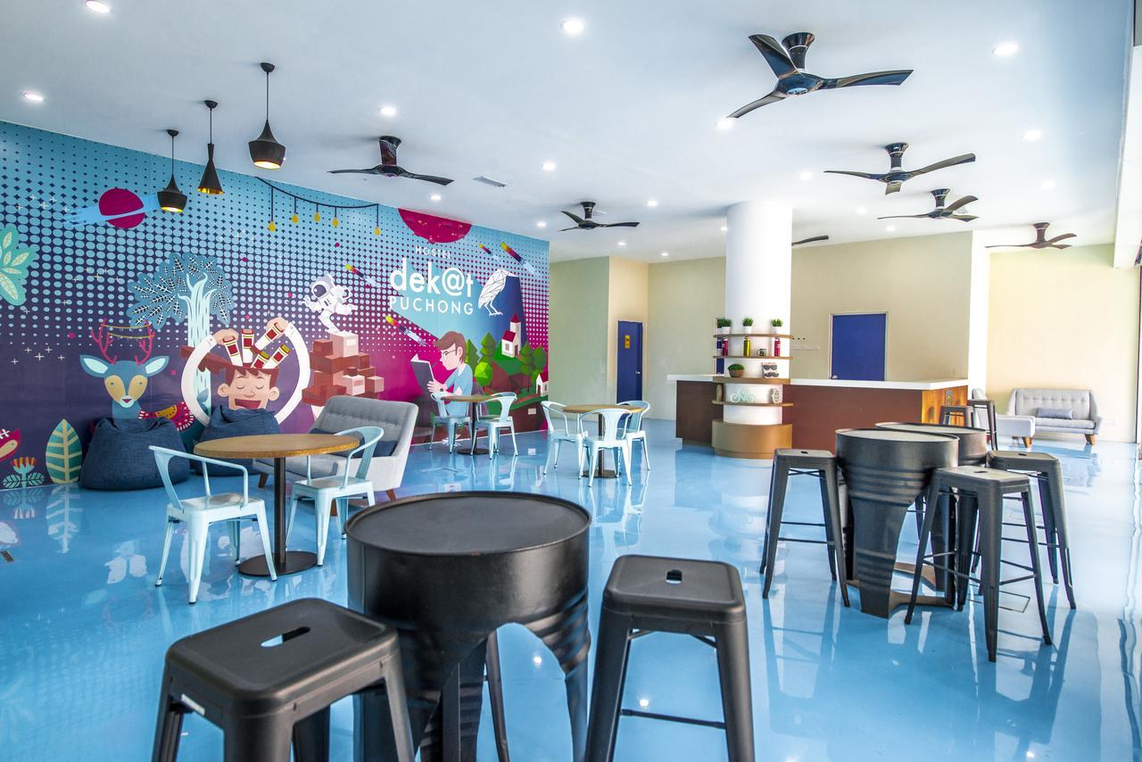 Im4U Hostel, Dek@T Puchong Eksteriør billede